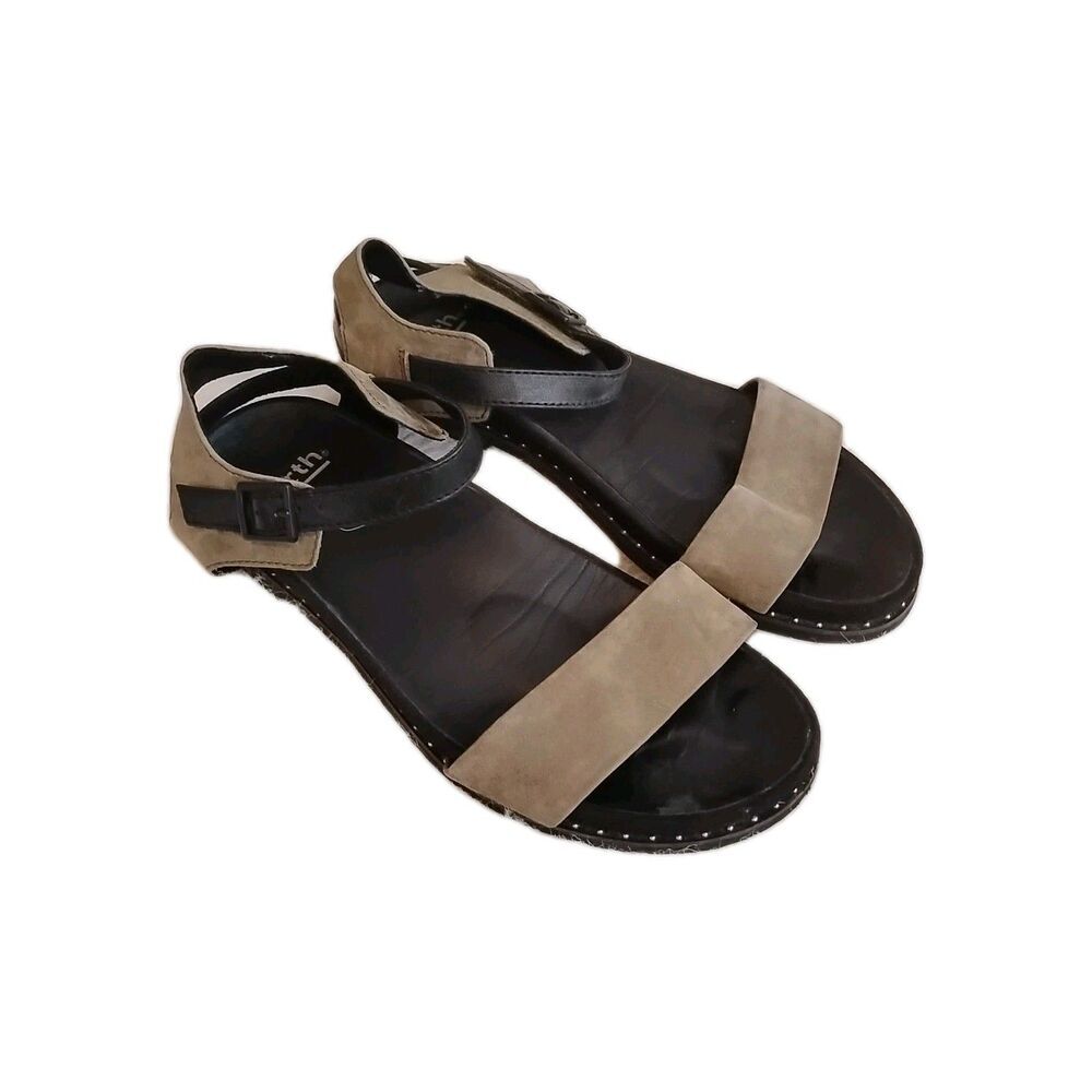 Earth Womens Size 8.5 Sandals Shoes Leather Open Toe Buckle Closer Olive Comfort - Picture 2 of 9